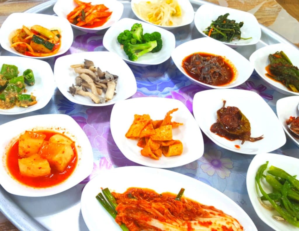 Side dishes in Korea are called banchan
