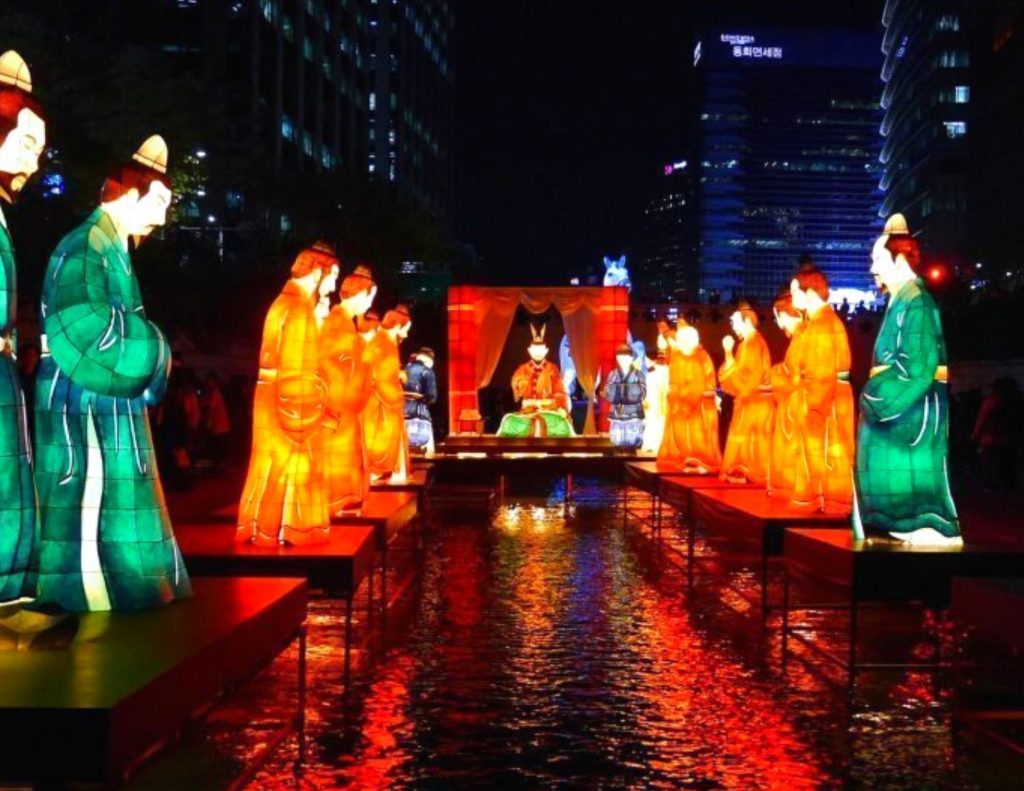 Lanterns on Cheonggyecheon Stream